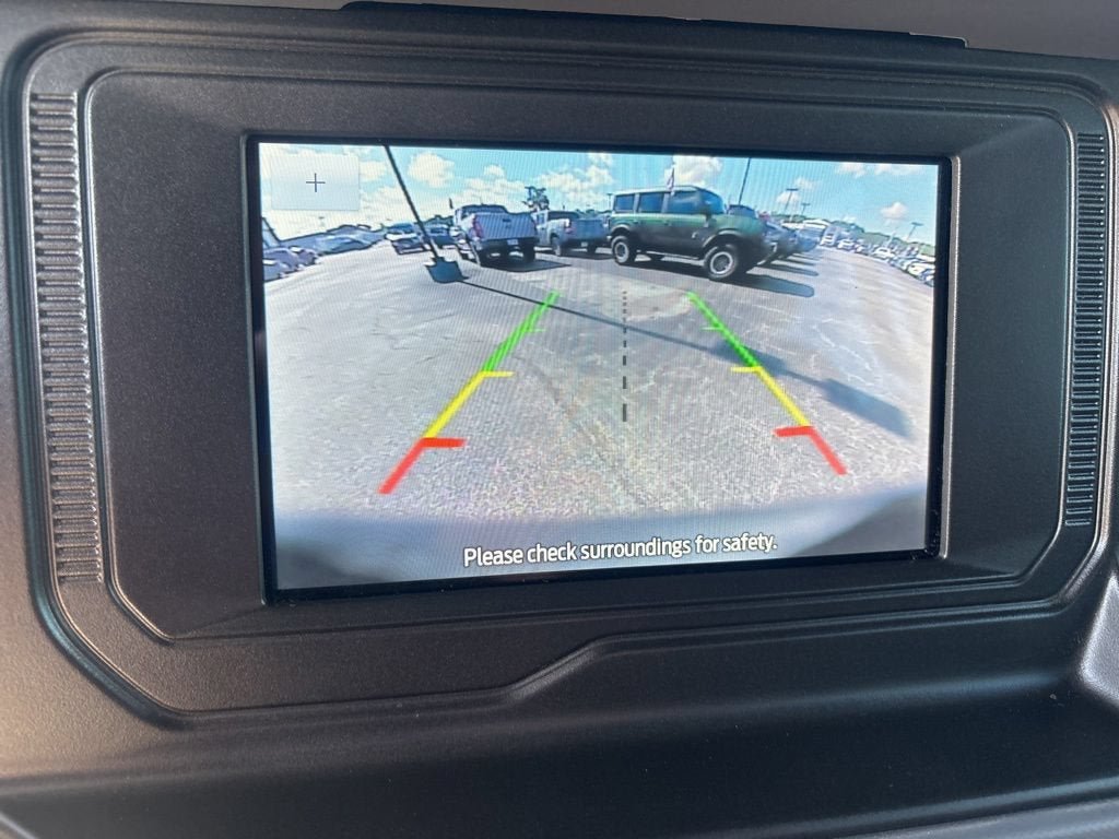 Certified 2023 Ford Bronco 4-Door AWD/4WD image 3