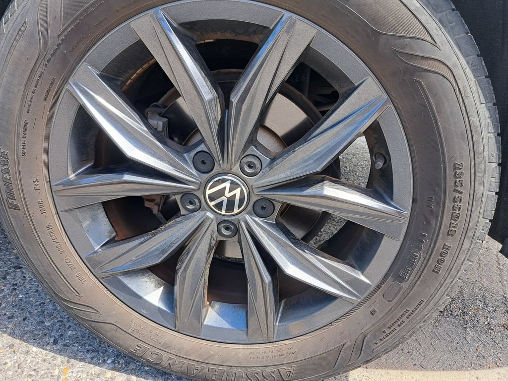 Used 2023 Volkswagen Tiguan SE FWD image 26