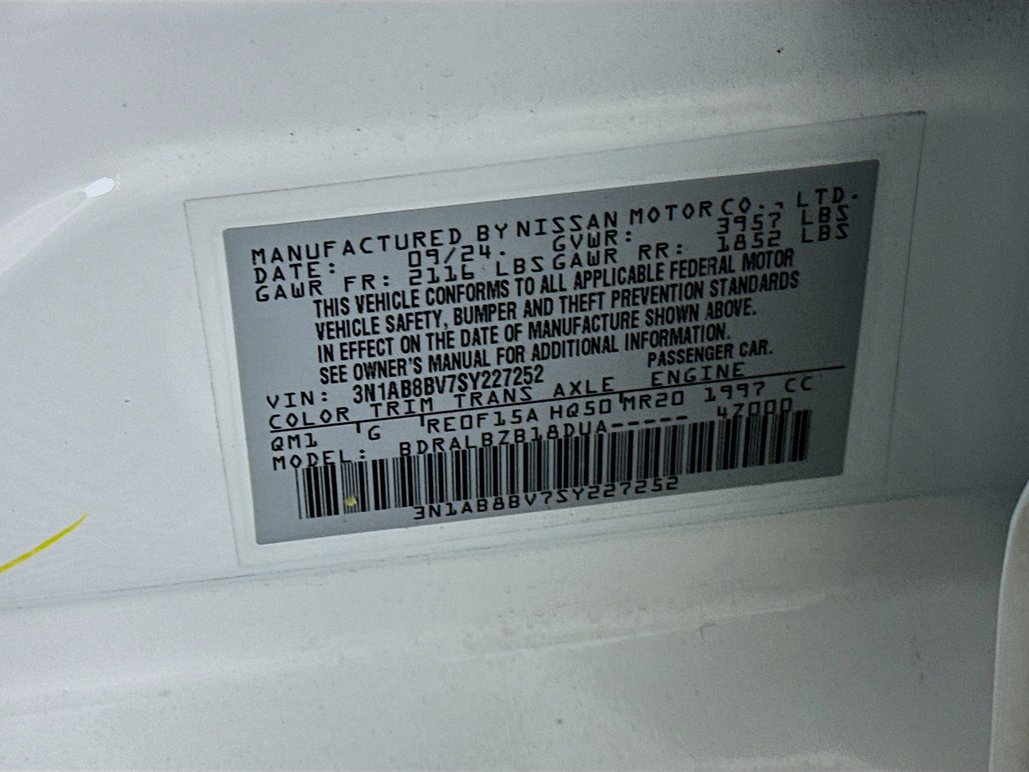 Used 2025 Nissan Sentra S image 12