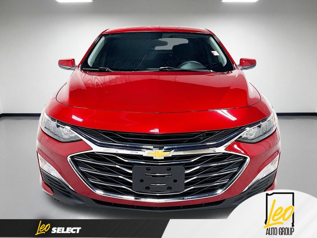 Used 2023 Chevrolet Malibu LT FWD image 2
