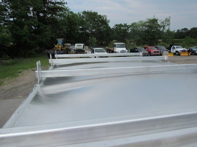 New 2025 GMC Savana 3500 w/ Power Convenience Package image 23