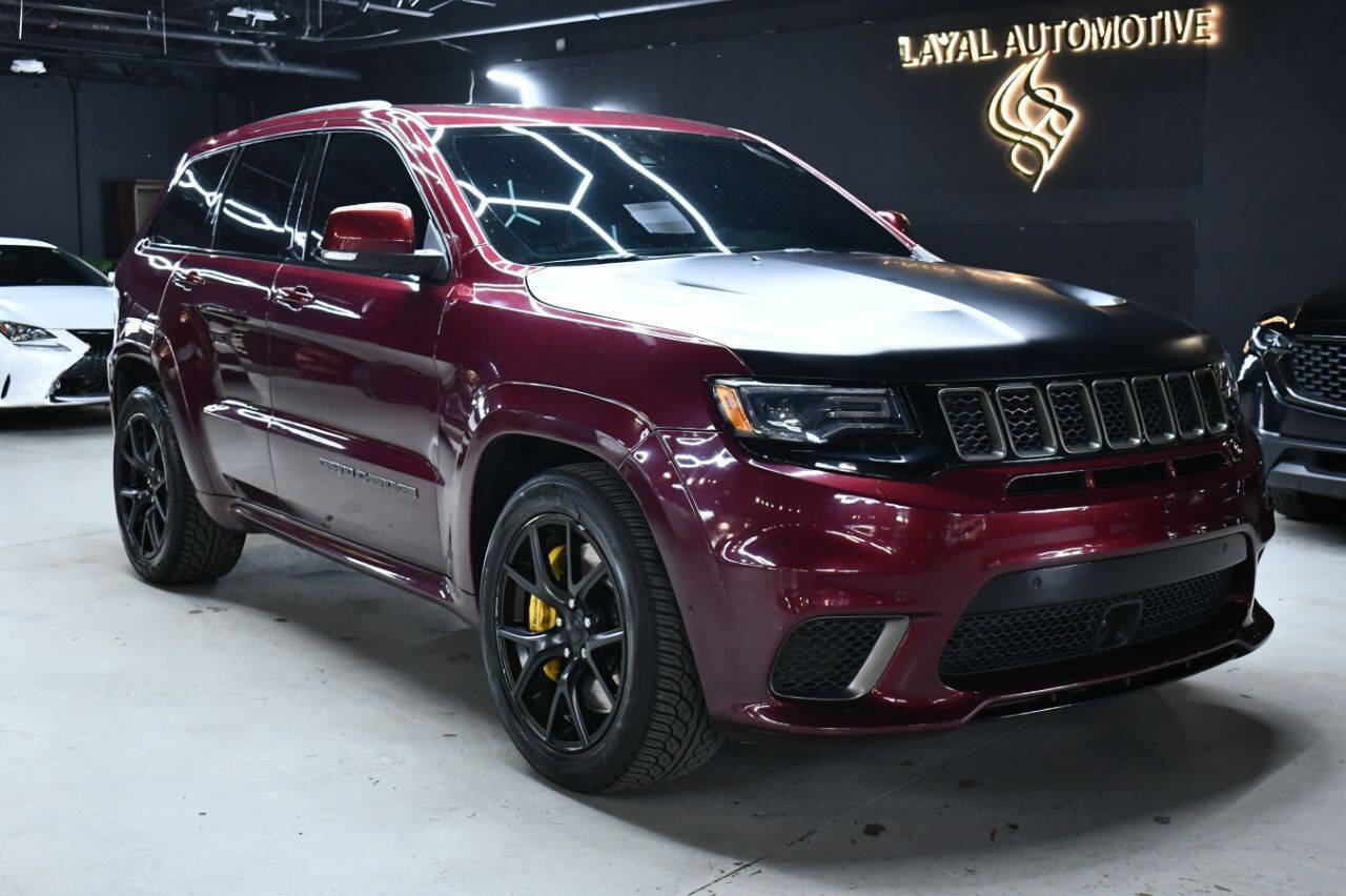 Used 2018 Jeep Grand Cherokee Trackhawk AWD/4WD image 4