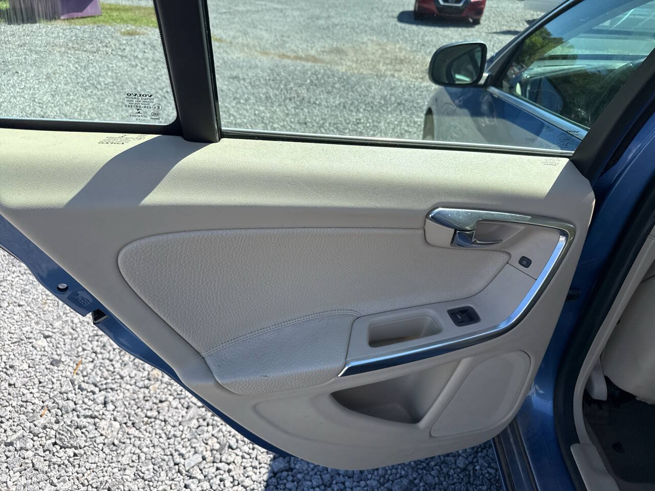 Used 2014 Volvo S60 T5 FWD image 10