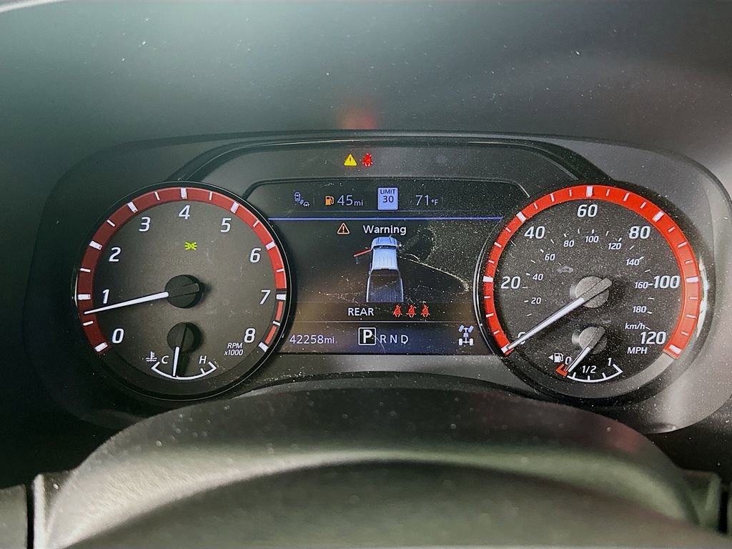 Used 2024 Nissan Frontier PRO-4X w/ Pro Premium Package image 12