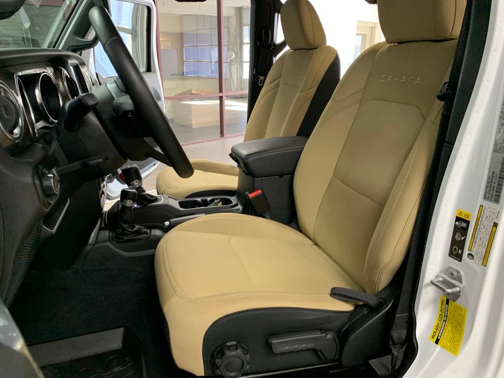 Used 2021 Jeep Wrangler Unlimited Sahara AWD/4WD image 16