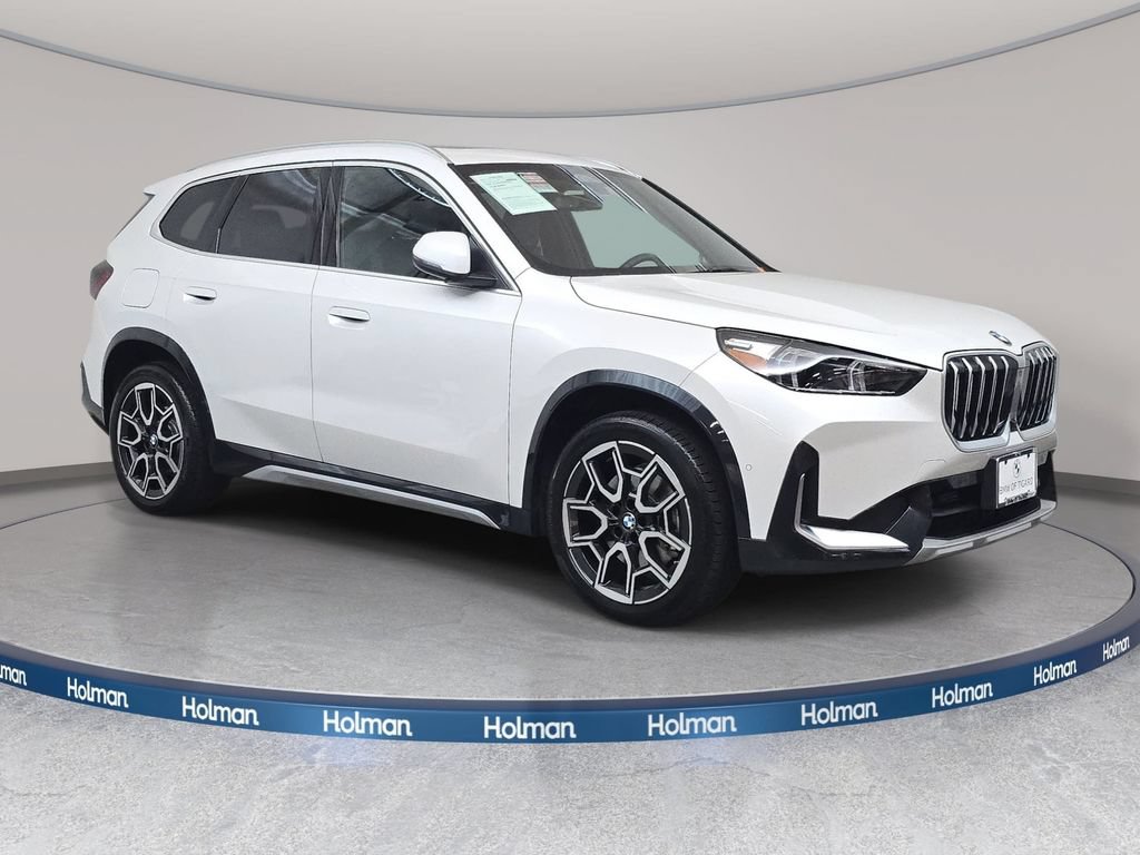 Used 2026 BMW X1 xDrive28i AWD/4WD image 4