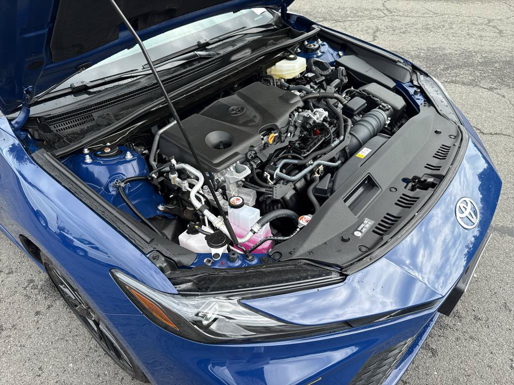 Used 2026 Toyota Camry SE FWD image 31