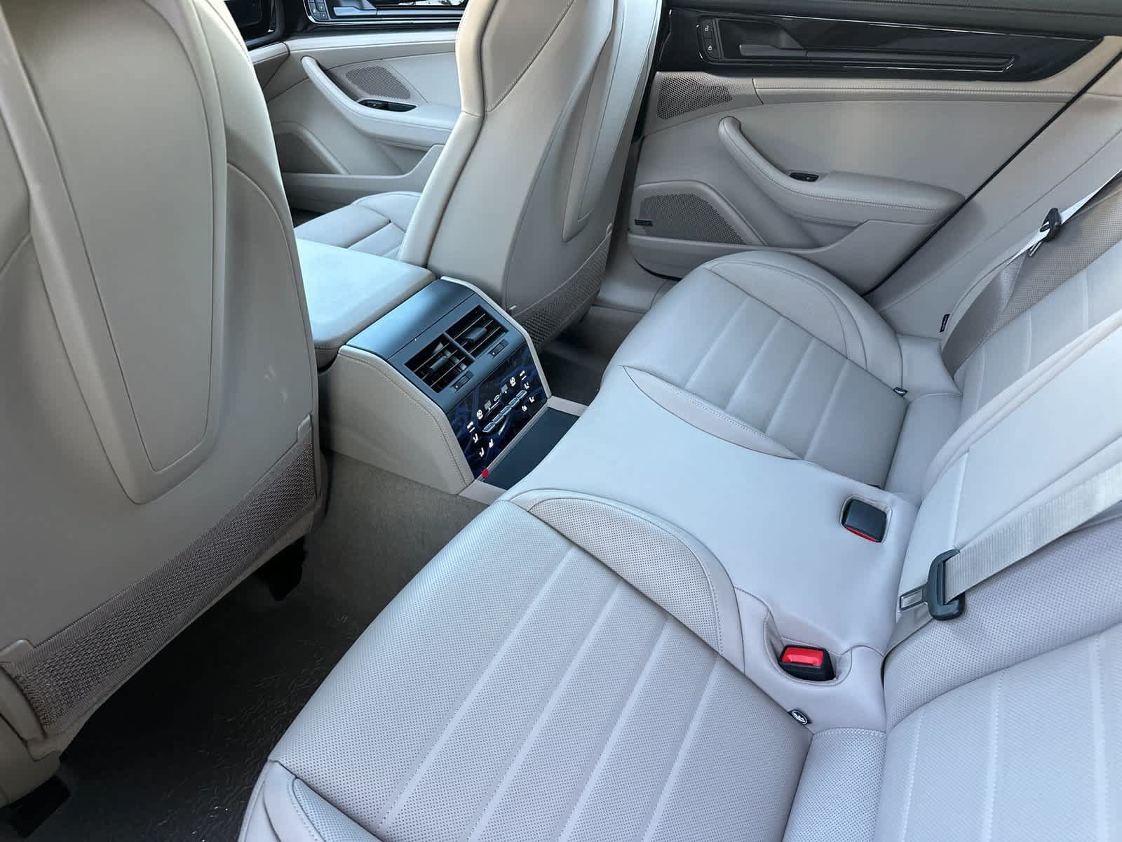 New 2026 Porsche Panamera RWD image 13