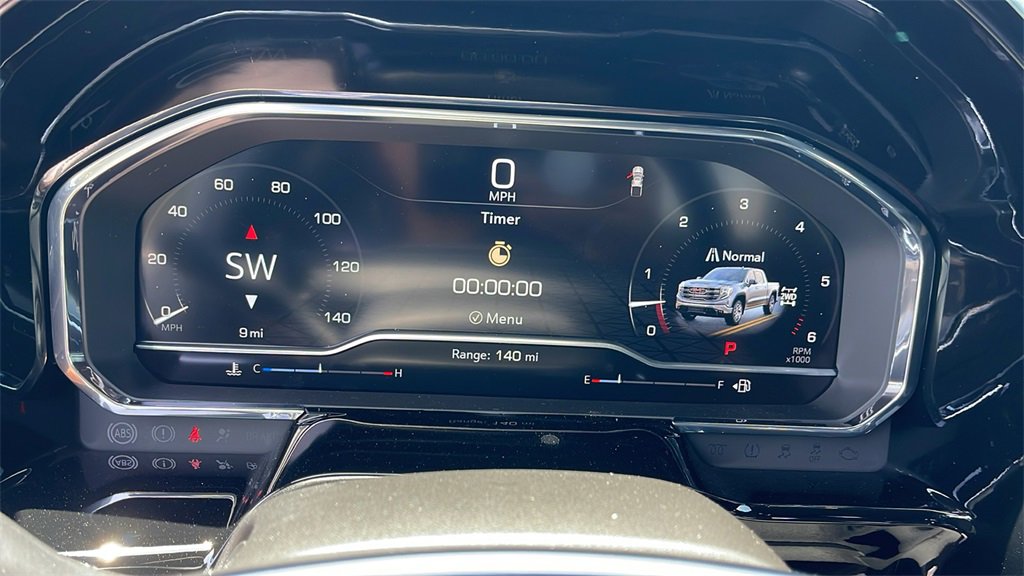 New 2025 GMC Sierra 1500 Elevation image 21