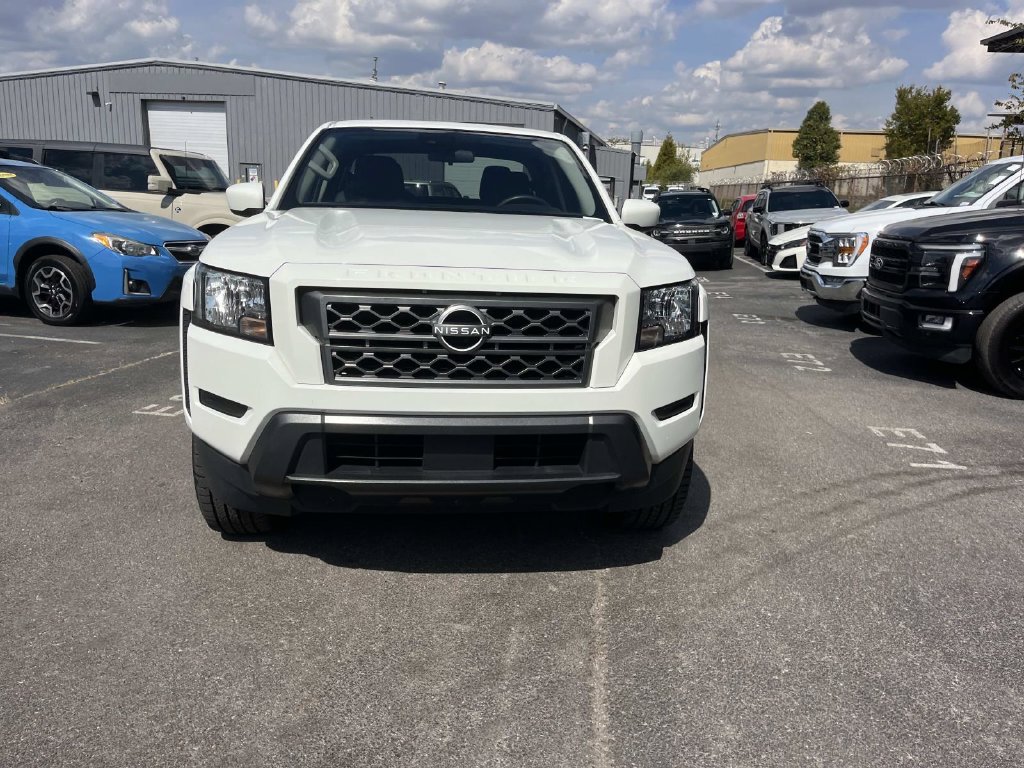Used 2023 Nissan Frontier SV w/ Technology Package RWD image 10
