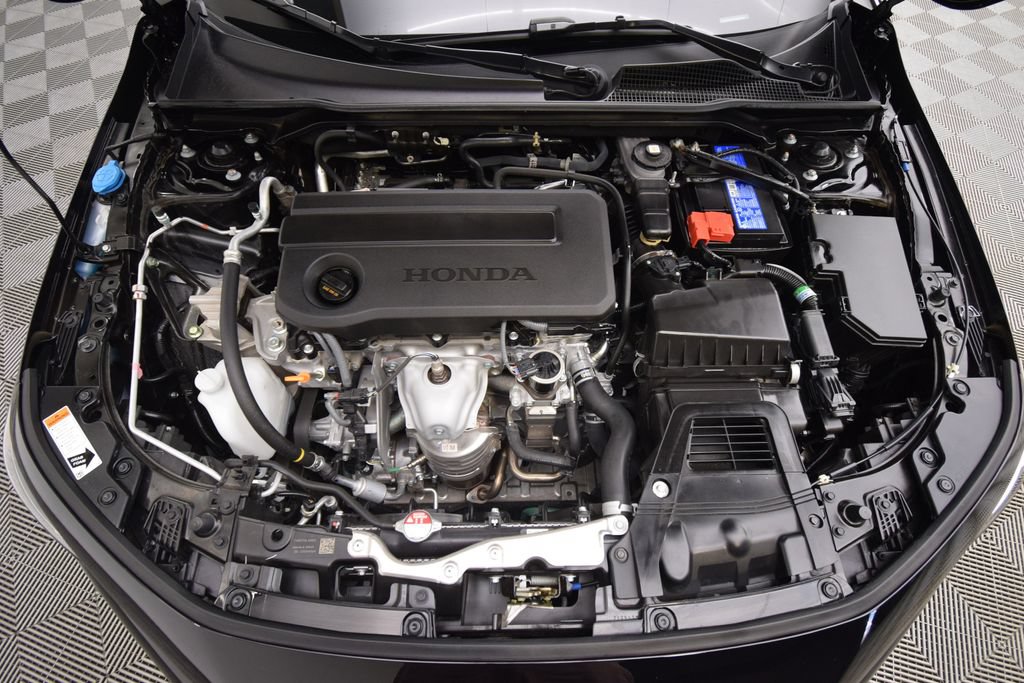 Used 2025 Honda Civic Sport image 26