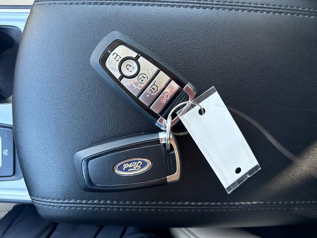 Used 2023 Ford Edge SEL w/ Convenience Package image 40