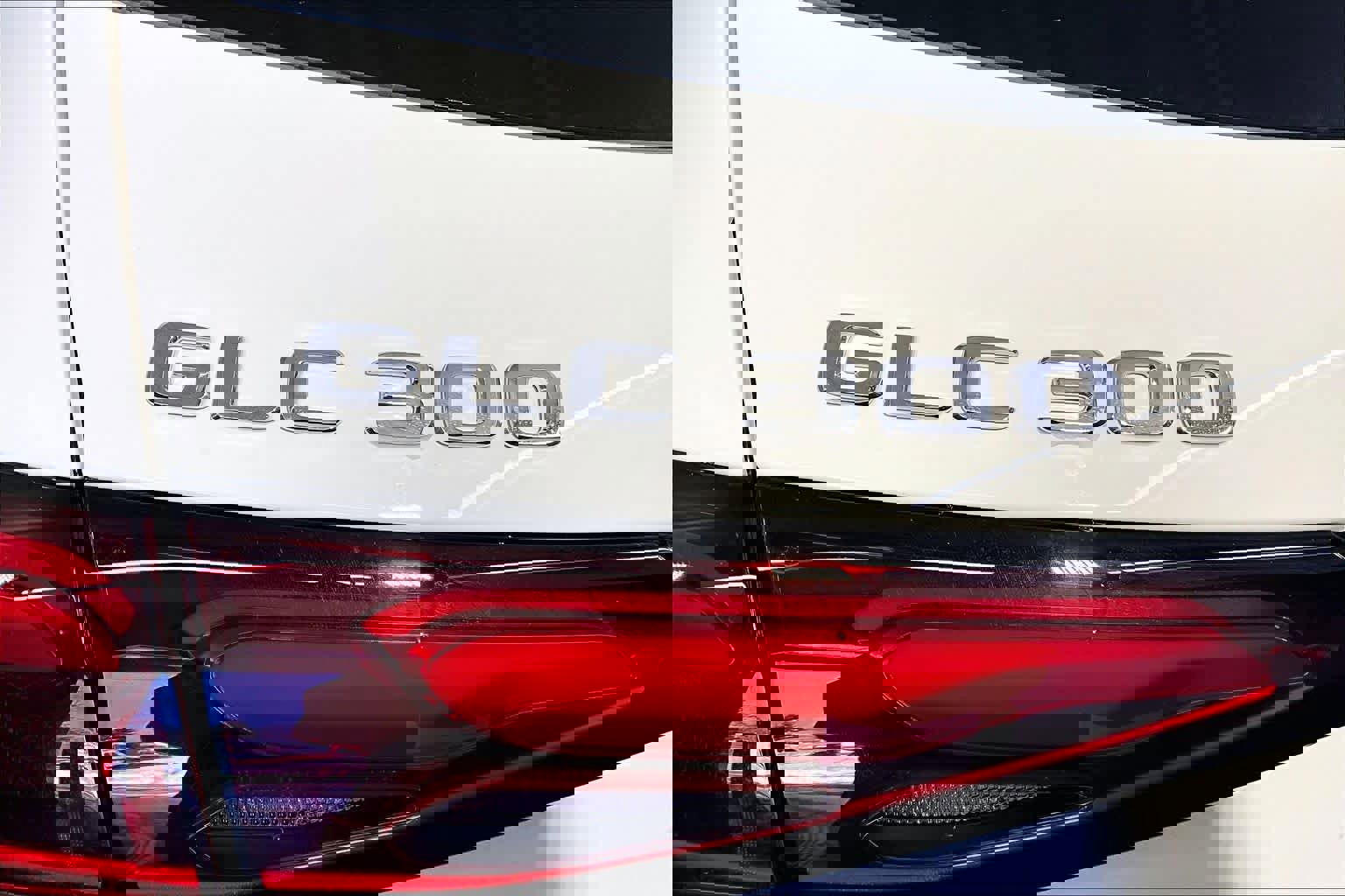 New 2026 Mercedes-Benz GLC 300 4MATIC image 6