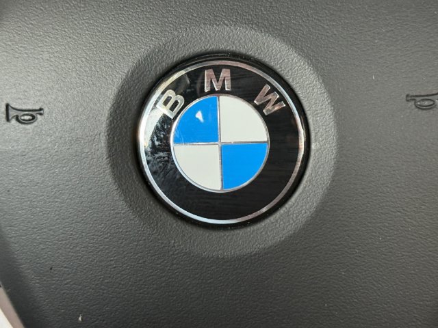 Used 2025 BMW 330i Sedan RWD image 5