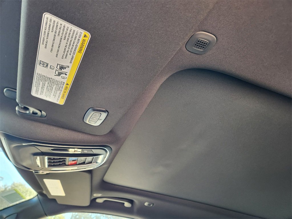 New 2026 Jeep Grand Wagoneer image 17