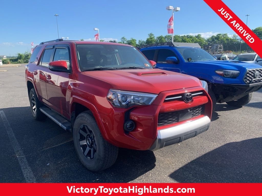Used 2024 Toyota 4Runner TRD Off-Road Premium w/ Off Road Premium Plus Package AWD/4WD image 1