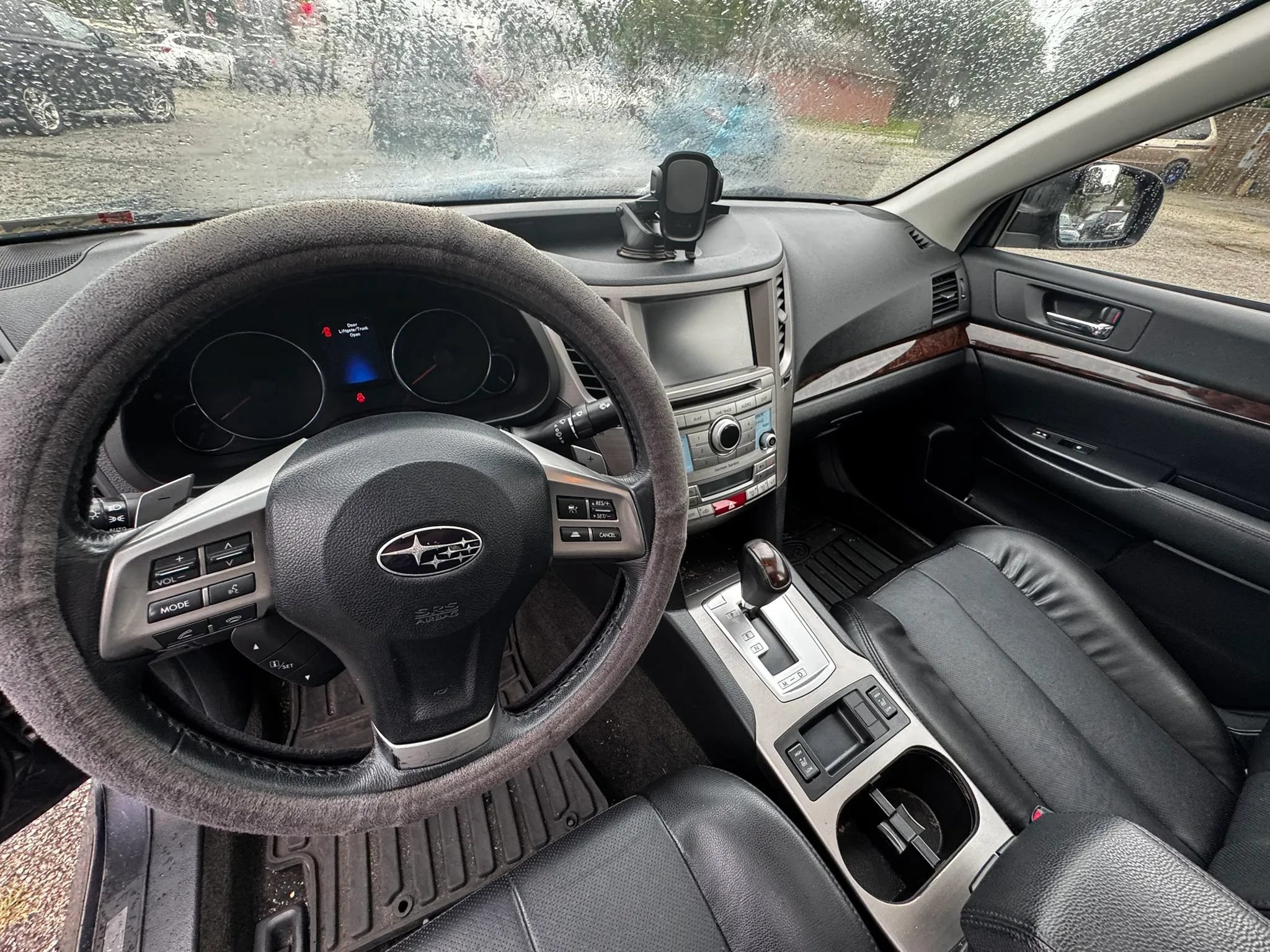 Used 2013 Subaru Legacy 2.5i Limited AWD/4WD image 8