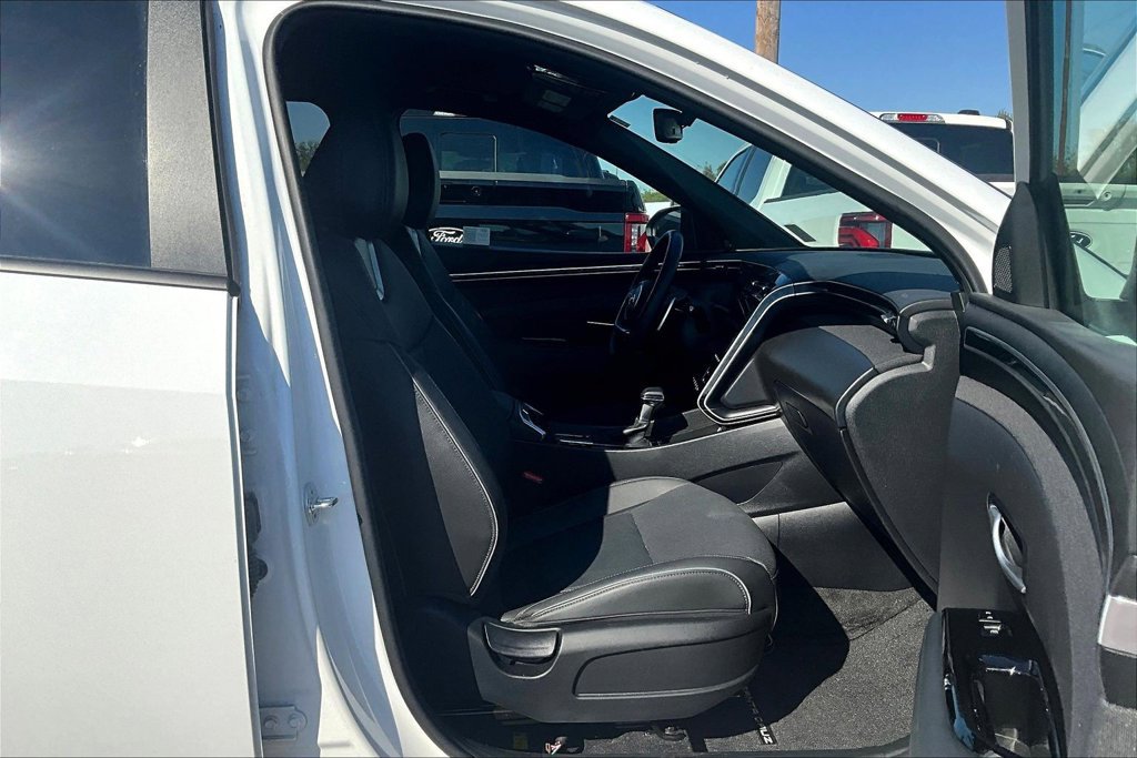 Used 2024 Hyundai Santa Cruz Limited AWD/4WD image 7