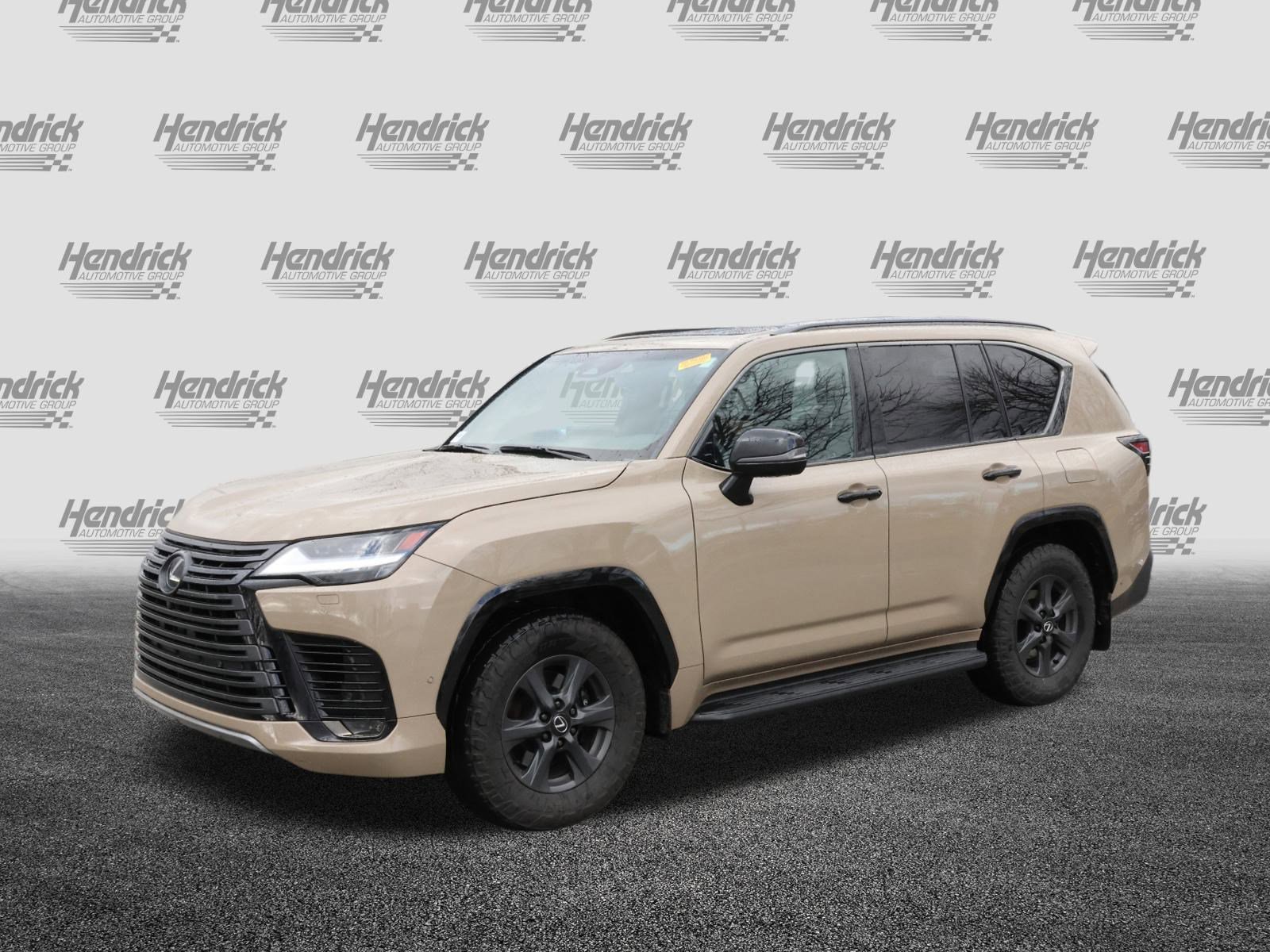 Used 2025 Lexus LX 700h Overtrail image 5