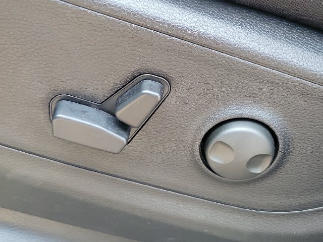 New 2026 RAM 1500 Big Horn AWD/4WD image 18
