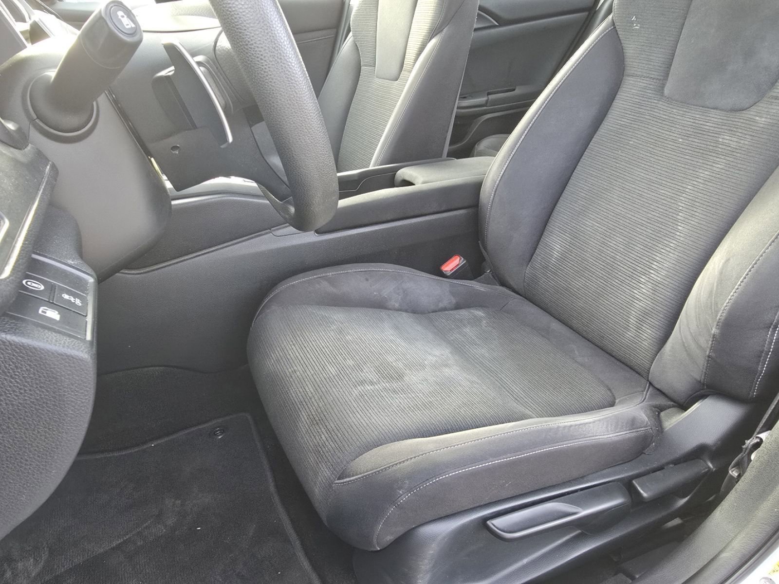 Used 2019 Honda Insight EX image 20