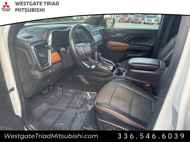 Used 2023 GMC Canyon AT4 w/ LPO, Skid Plate Package AWD/4WD image 6
