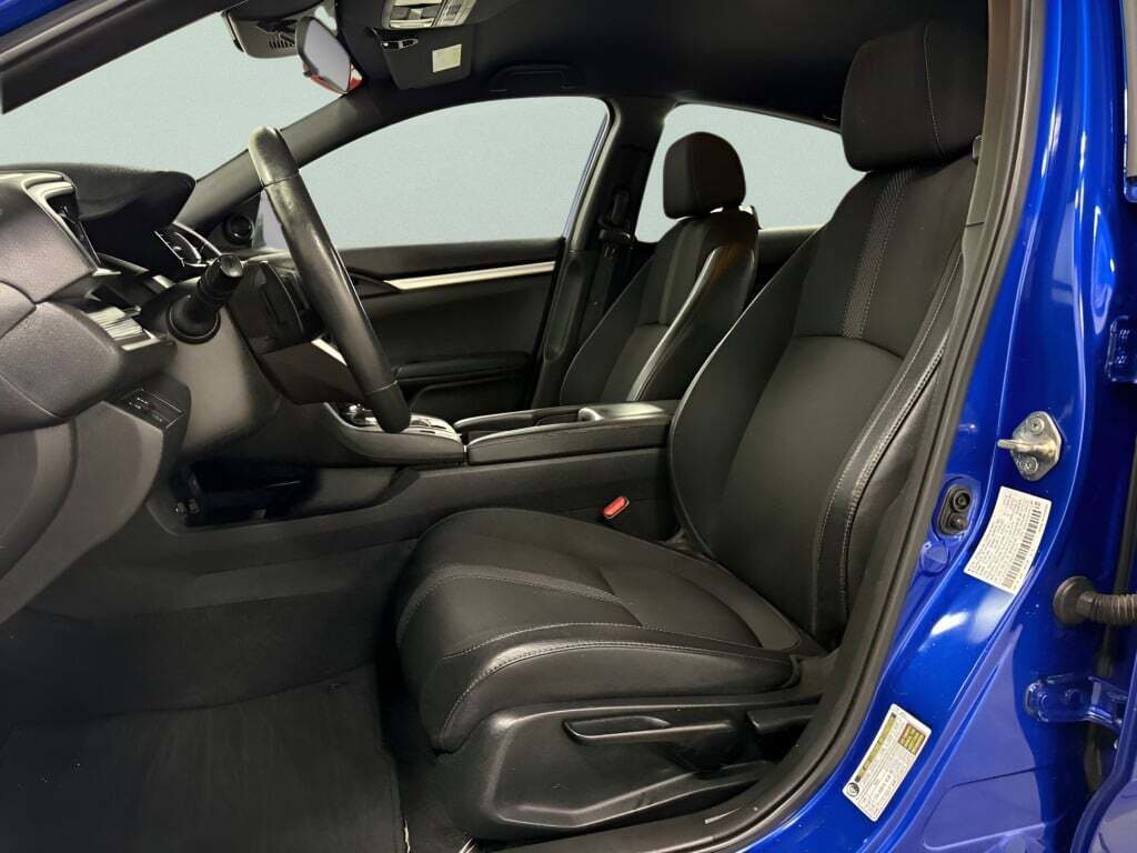 Used 2019 Honda Civic Sport image 17