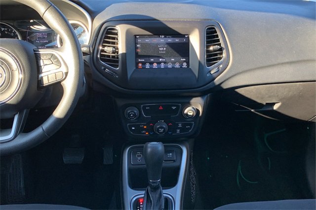 Used 2019 Jeep Compass Sport image 22