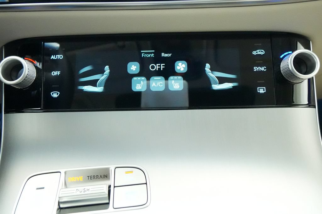 New 2026 Genesis GV70 2.5T Select AWD/4WD image 35