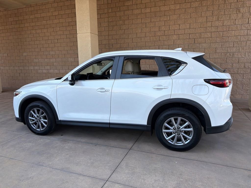 Used 2023 MAZDA CX-5 AWD 2.5 S w/ Select Package image 4