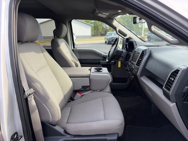 Used 2019 Ford F150 XLT w/ Equipment Group 302A Luxury AWD/4WD image 18