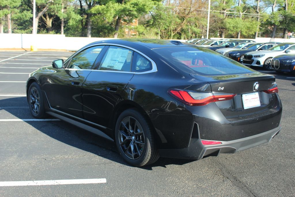 New 2026 BMW i4 xDrive40i w/ Premium Package AWD/4WD image 6