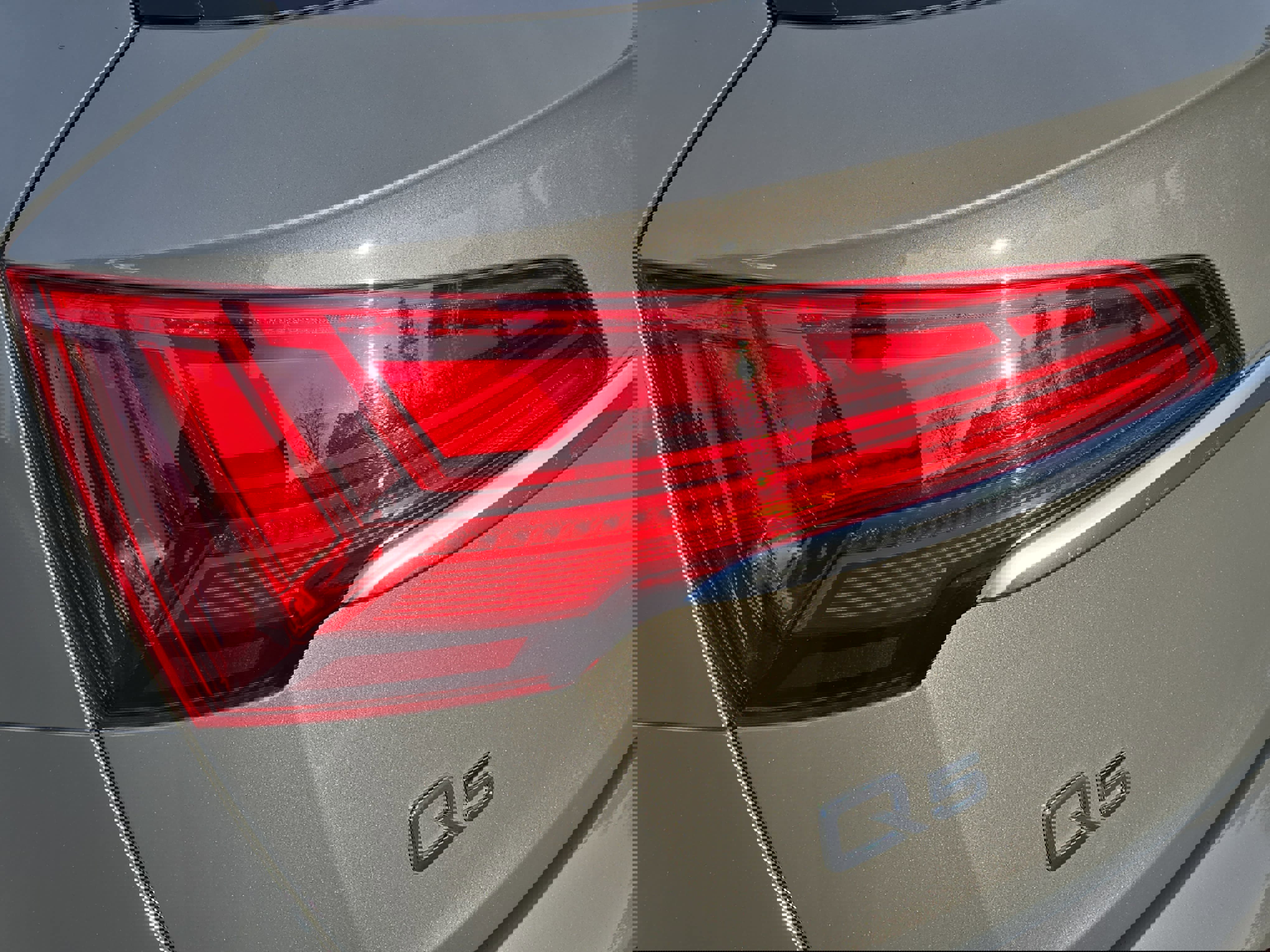 Used 2023 Audi Q5 2.0T Premium Plus w/ Premium Plus Package image 33