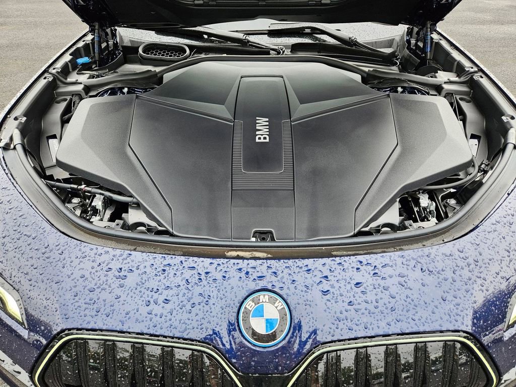 Used 2026 BMW i7 xDrive60 image 26
