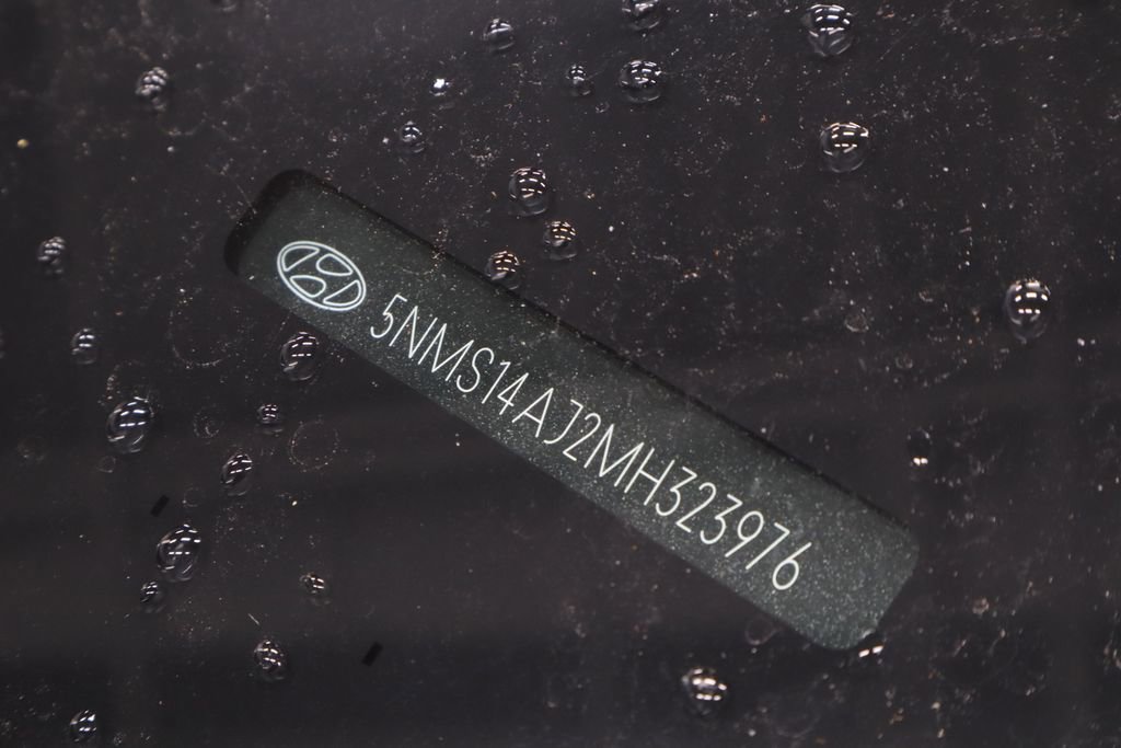 Used 2021 Hyundai Santa Fe SE image 32