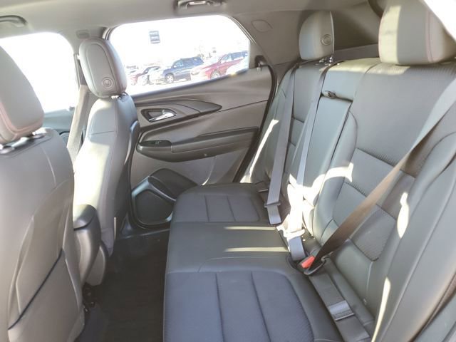 Used 2023 Chevrolet TrailBlazer RS w/ Sun and Liftgate Package image 34