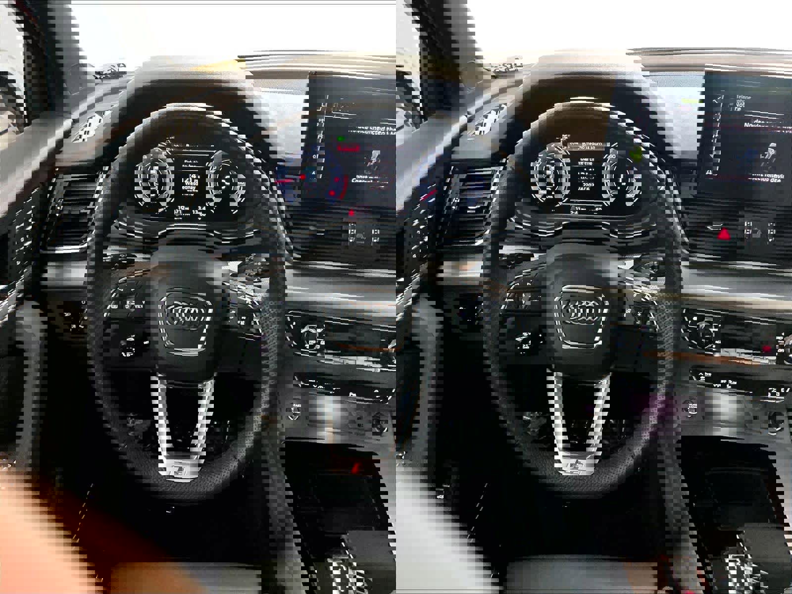 Certified 2024 Audi Q5 2.0T Premium Plus w/ Premium Plus Package image 8