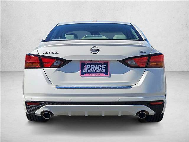 Used 2023 Nissan Altima 2.5 SL FWD image 7