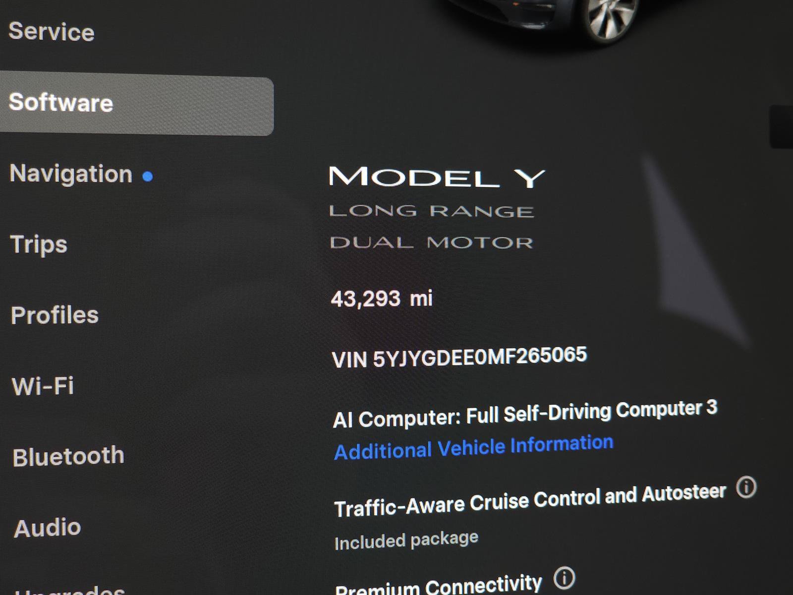 Used 2021 Tesla Model Y Long Range AWD/4WD image 22