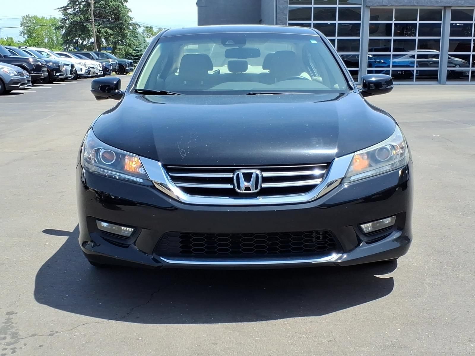 Used 2015 Honda Accord EX-L image 8