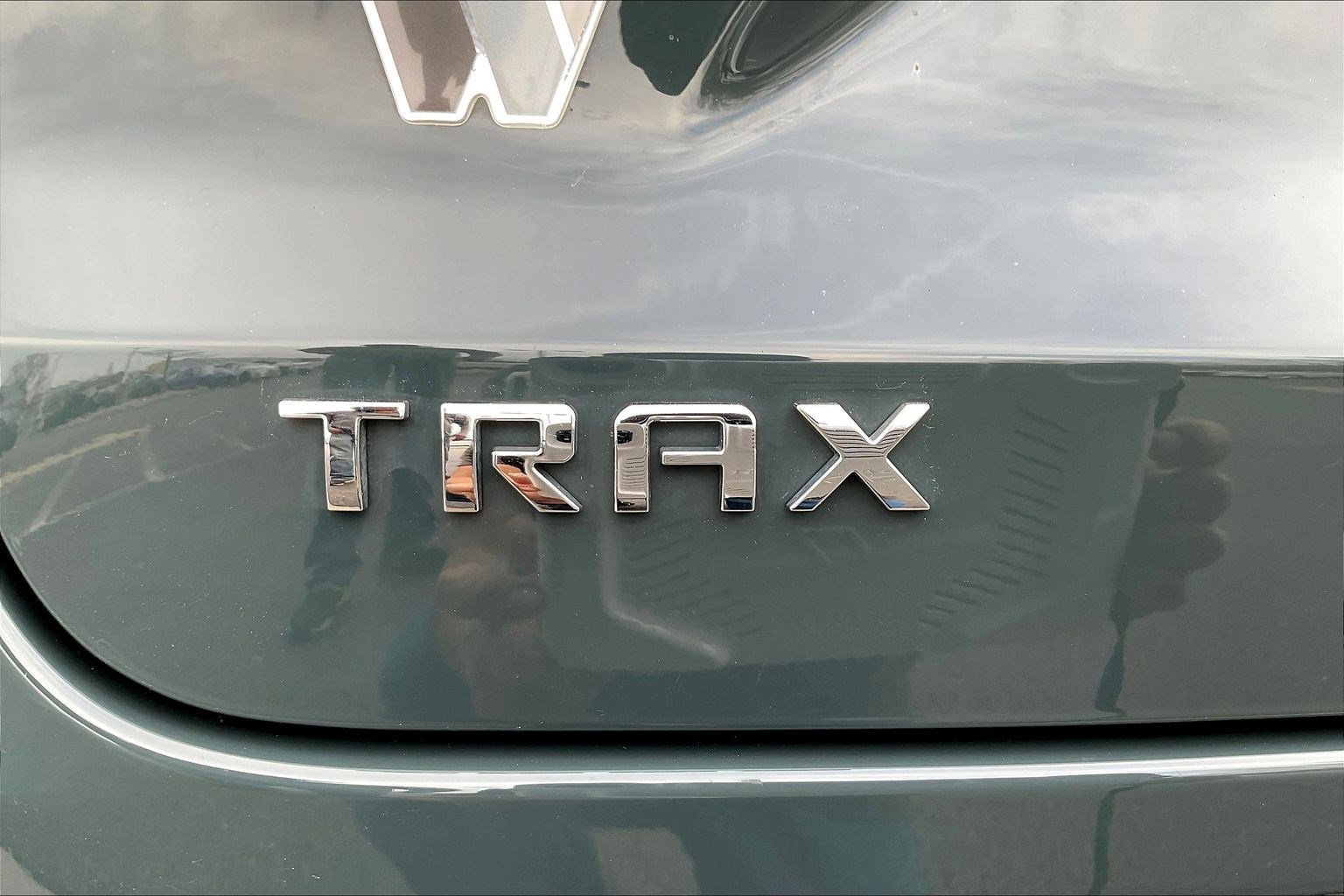Used 2025 Chevrolet Trax LT w/ Driver Confidence Package FWD image 23
