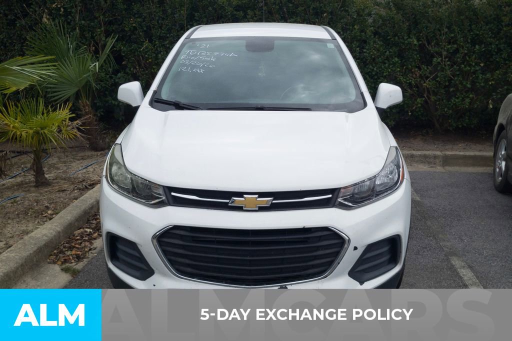 Used 2021 Chevrolet Trax LS w/ Tint and Cruise Package image 3