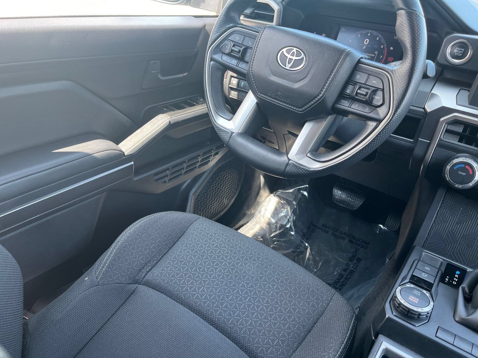 Used 2025 Toyota 4Runner SR5 RWD image 34