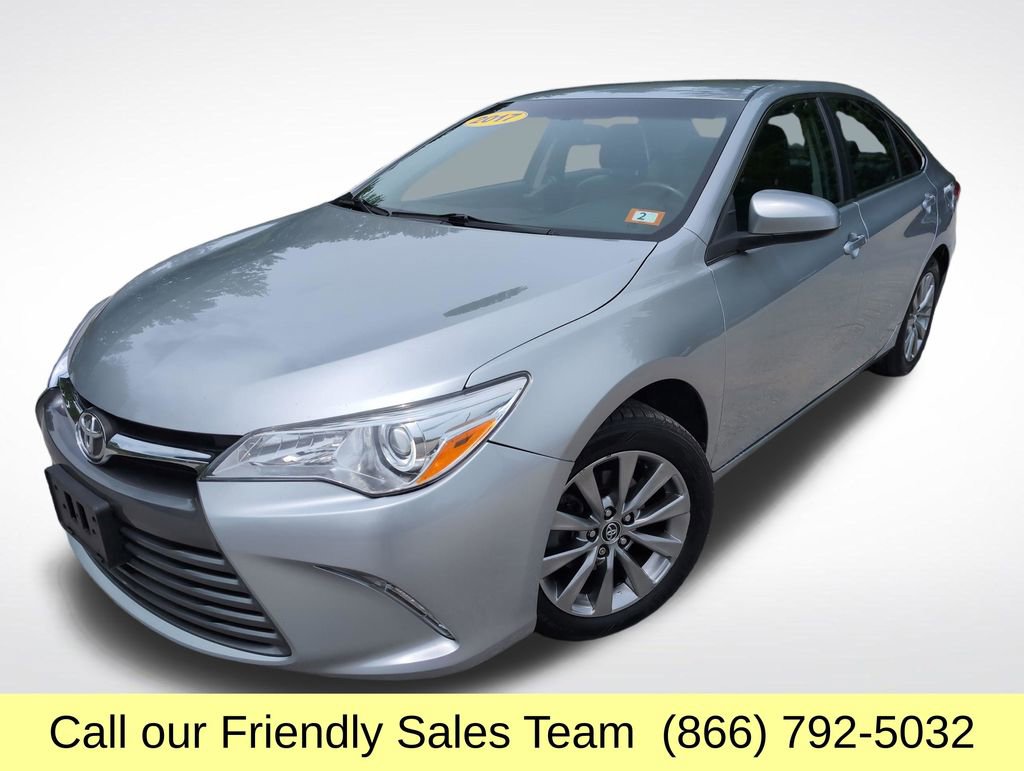 Used 2017 Toyota Camry XLE w/ Convenience Package