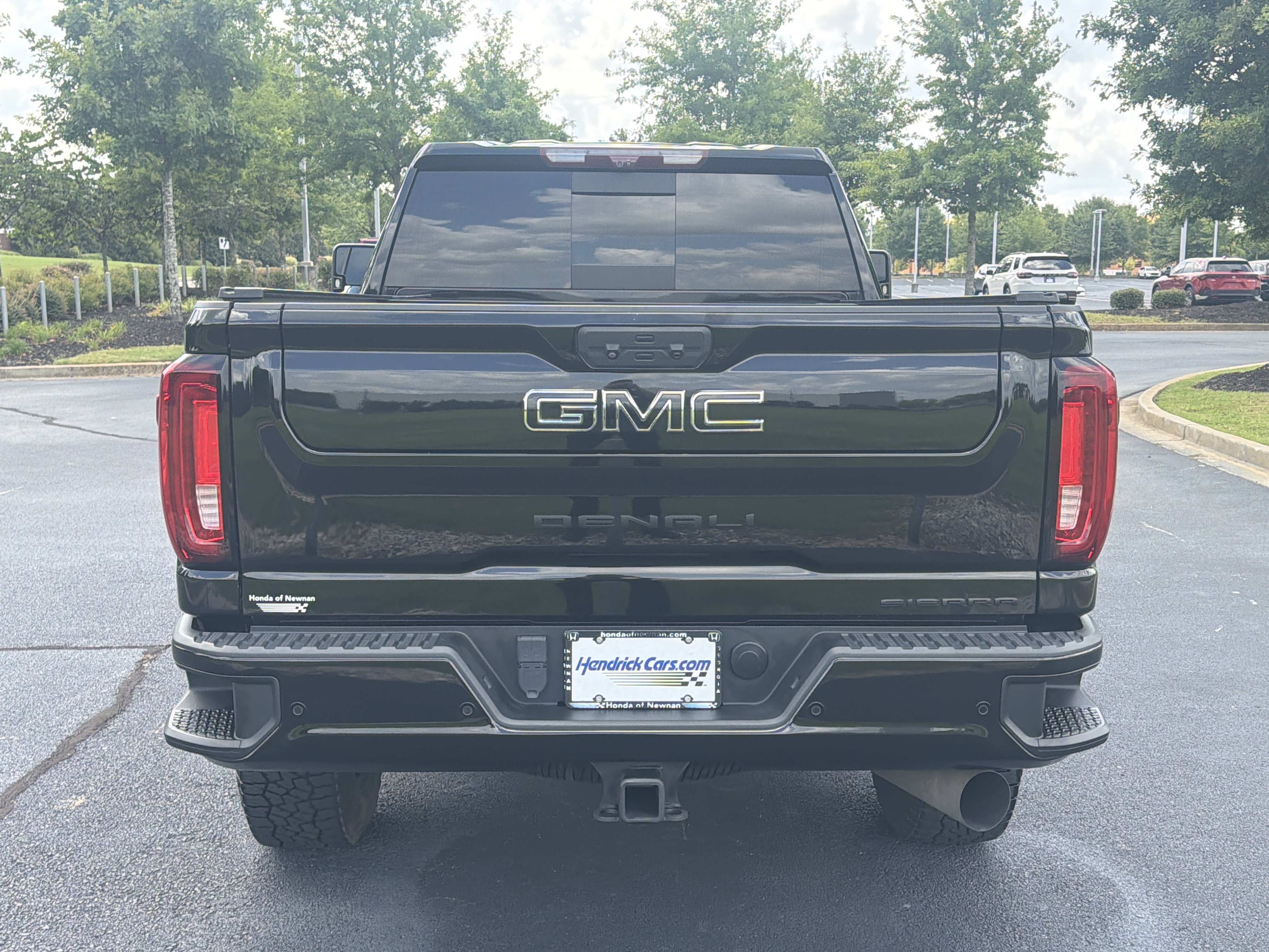 Used 2021 GMC Sierra 3500 Denali w/ Denali Black Diamond Edition AWD/4WD image 8