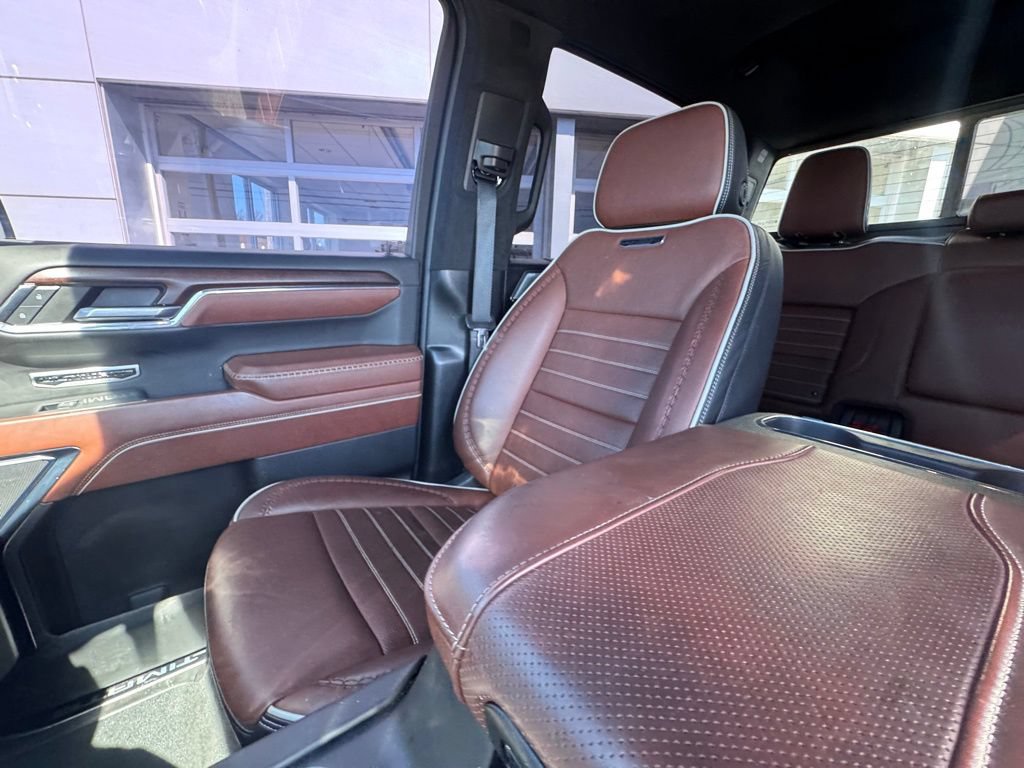 Used 2024 GMC Sierra 1500 Denali Ultimate AWD/4WD image 21