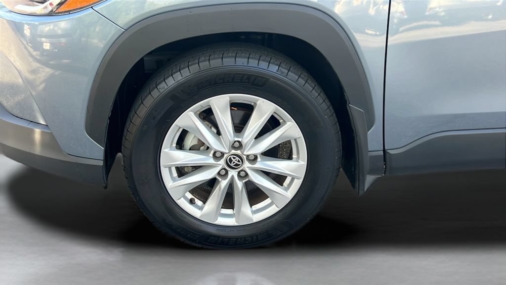 Certified 2024 Toyota Corolla Cross LE FWD image 26