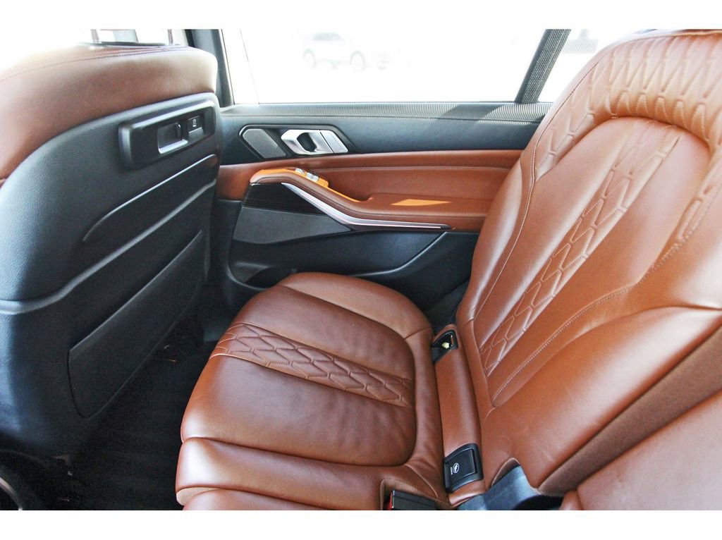 Used 2019 BMW X7 xDrive40i w/ Premium Package image 12