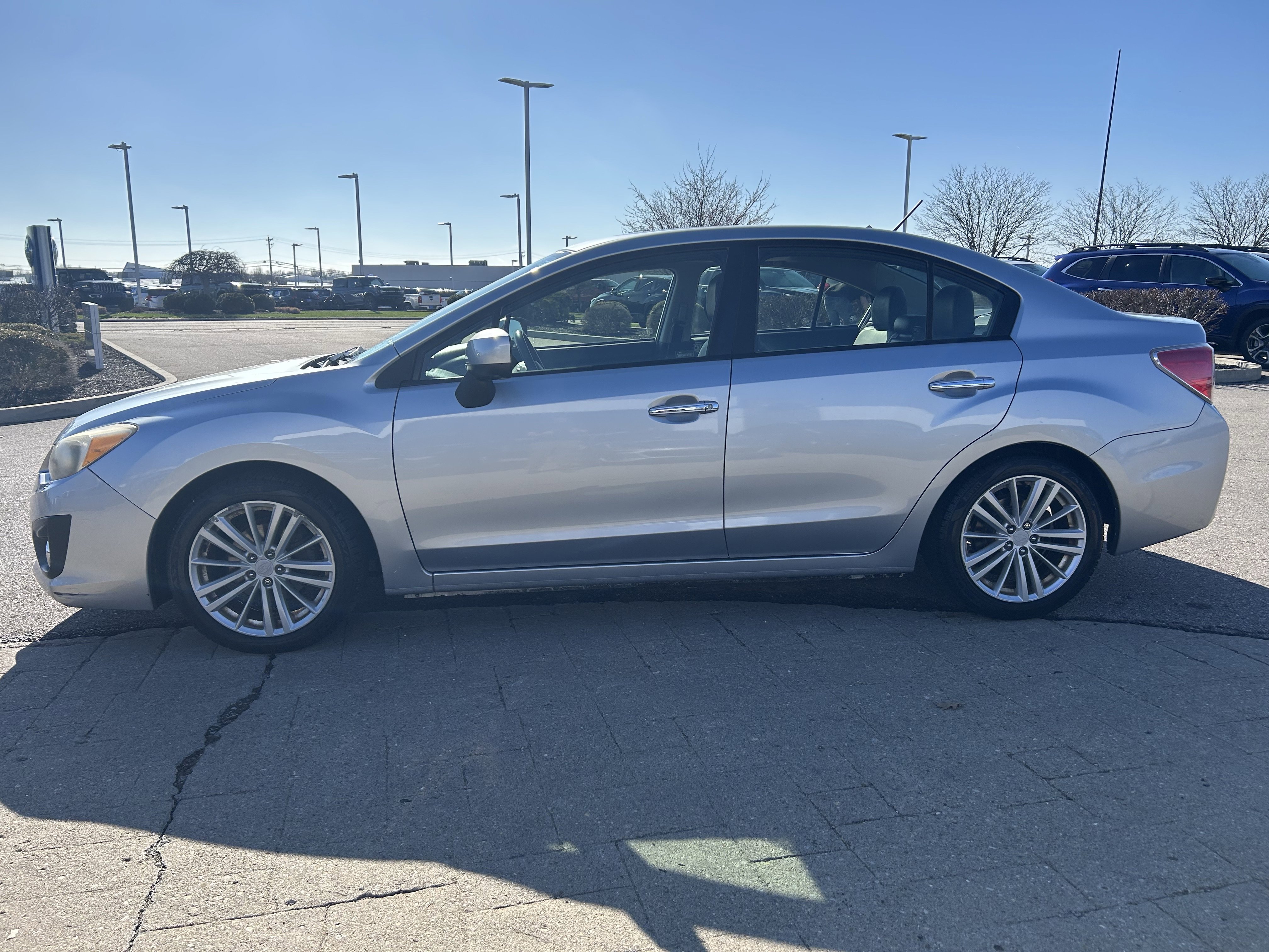 Used 2012 Subaru Impreza 2.0i Limited image 4