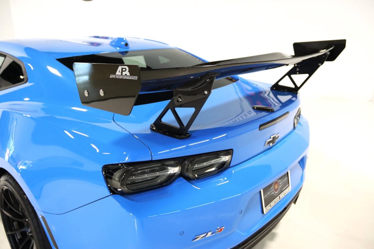 Used 2022 Chevrolet Camaro ZL1 RWD image 69